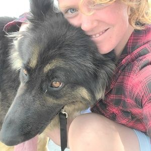 Meet your Posher, Harmony